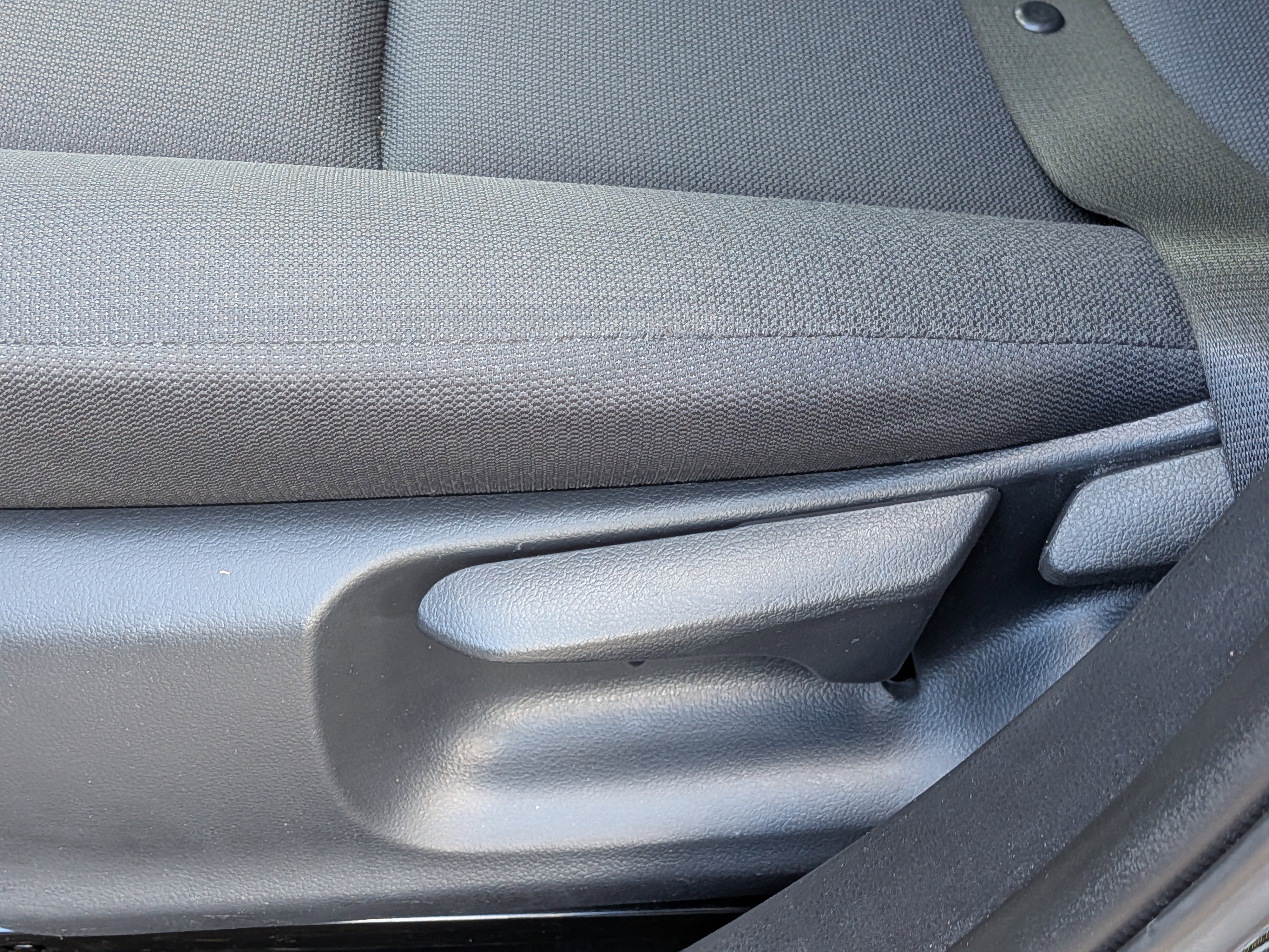 Used 2024 Toyota Corolla LE image 20