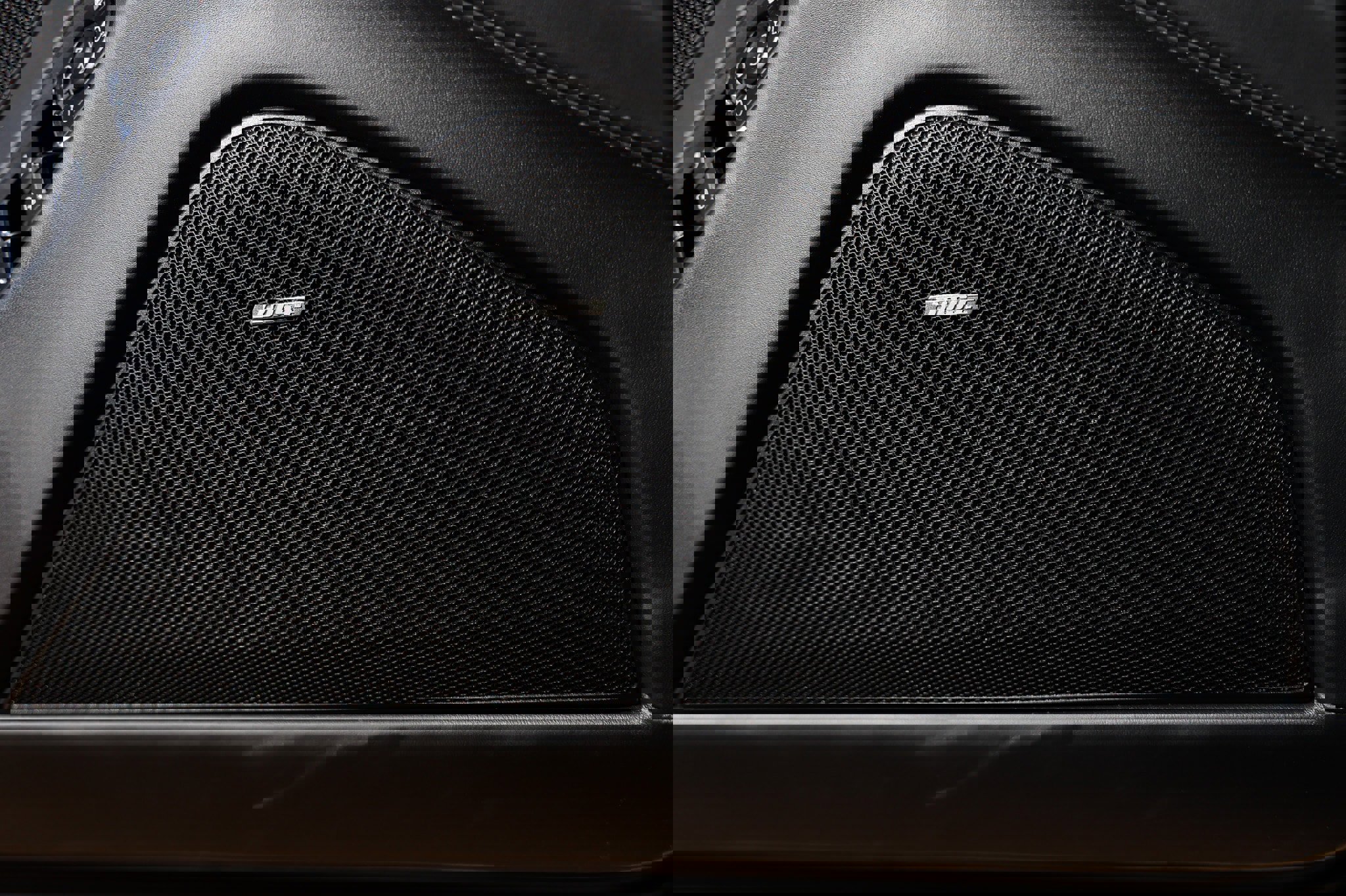 Used 2016 Porsche Panamera S image 50