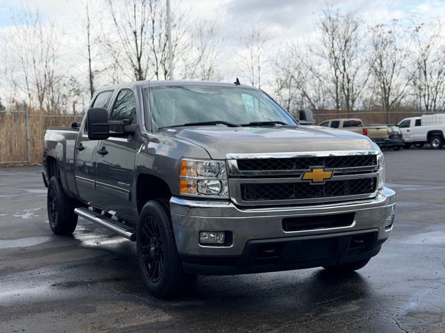 Used 2013 Chevrolet Silverado 2500 LT w/ Interior Plus Package image 2