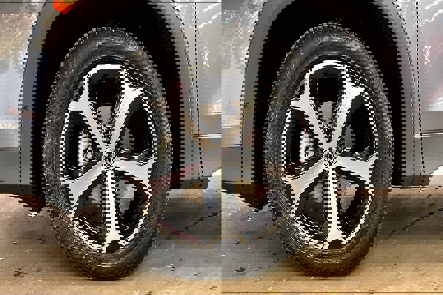 New 2026 Volkswagen Tiguan SE image 14