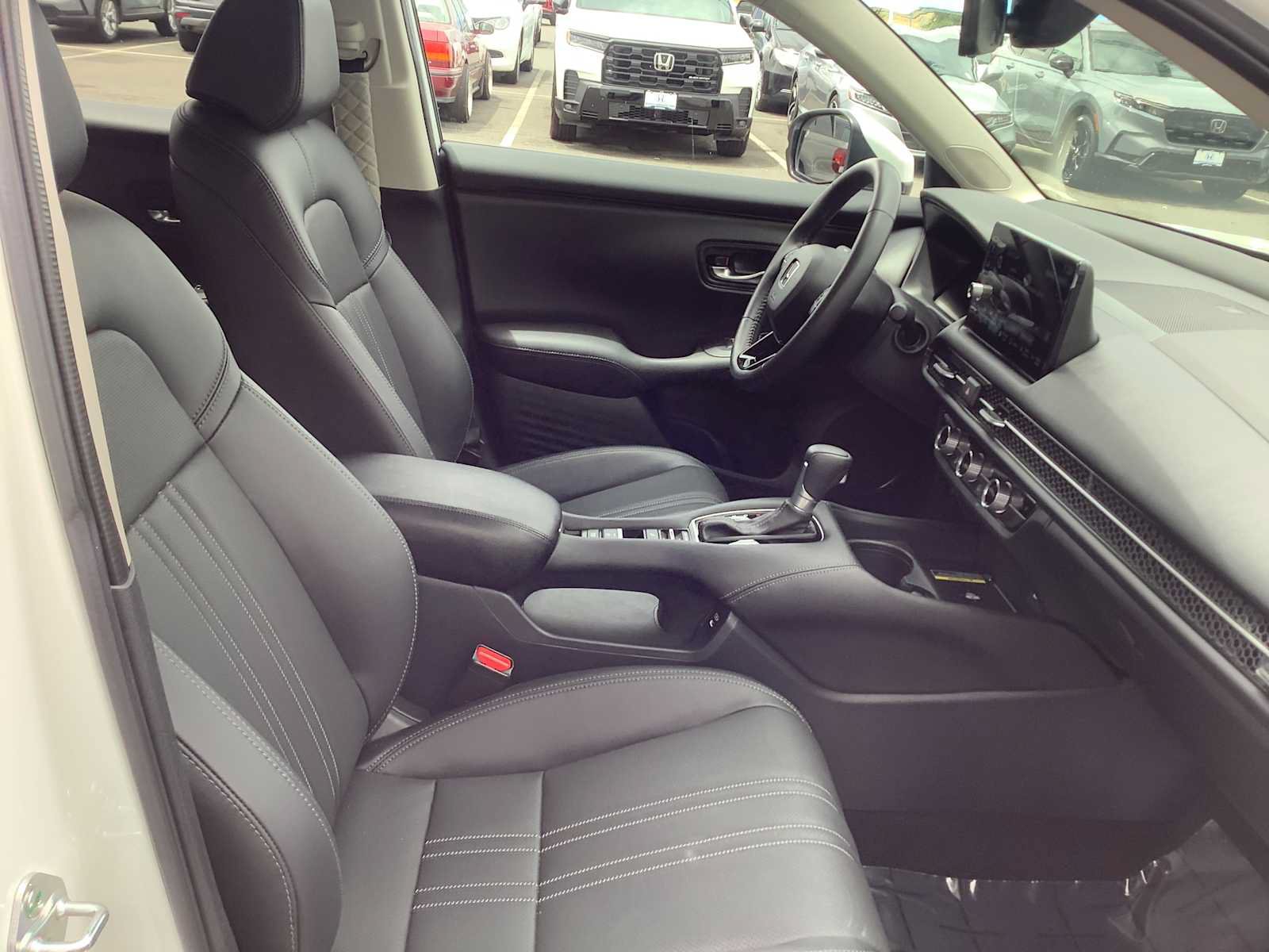 Used 2024 Honda HR-V EX-L image 15