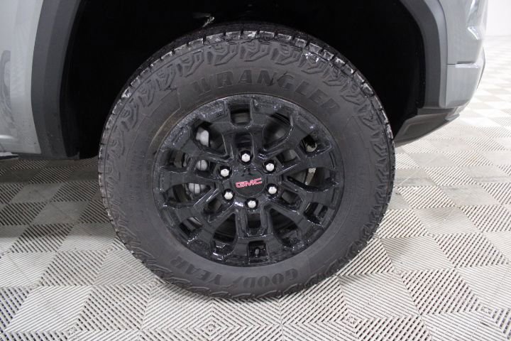 New 2026 GMC Canyon Elevation w/ Convenience Package image 49