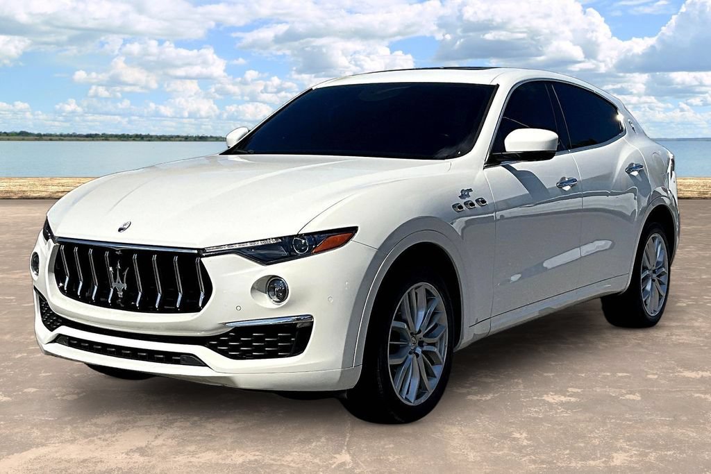 Used 2022 Maserati Levante GT AWD/4WD image 1