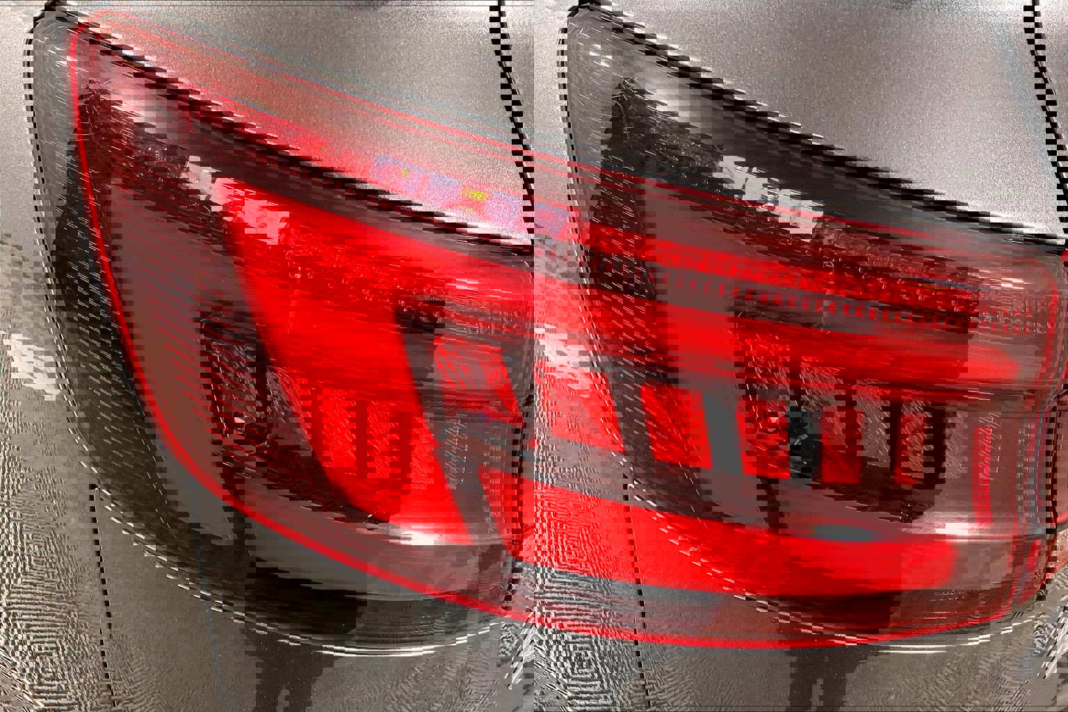 Used 2019 Audi A4 2.0T Premium Plus w/ Premium Plus Package image 32