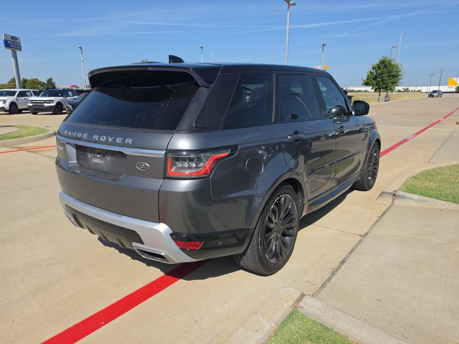 Used 2018 Land Rover Range Rover Sport HSE AWD/4WD image 5