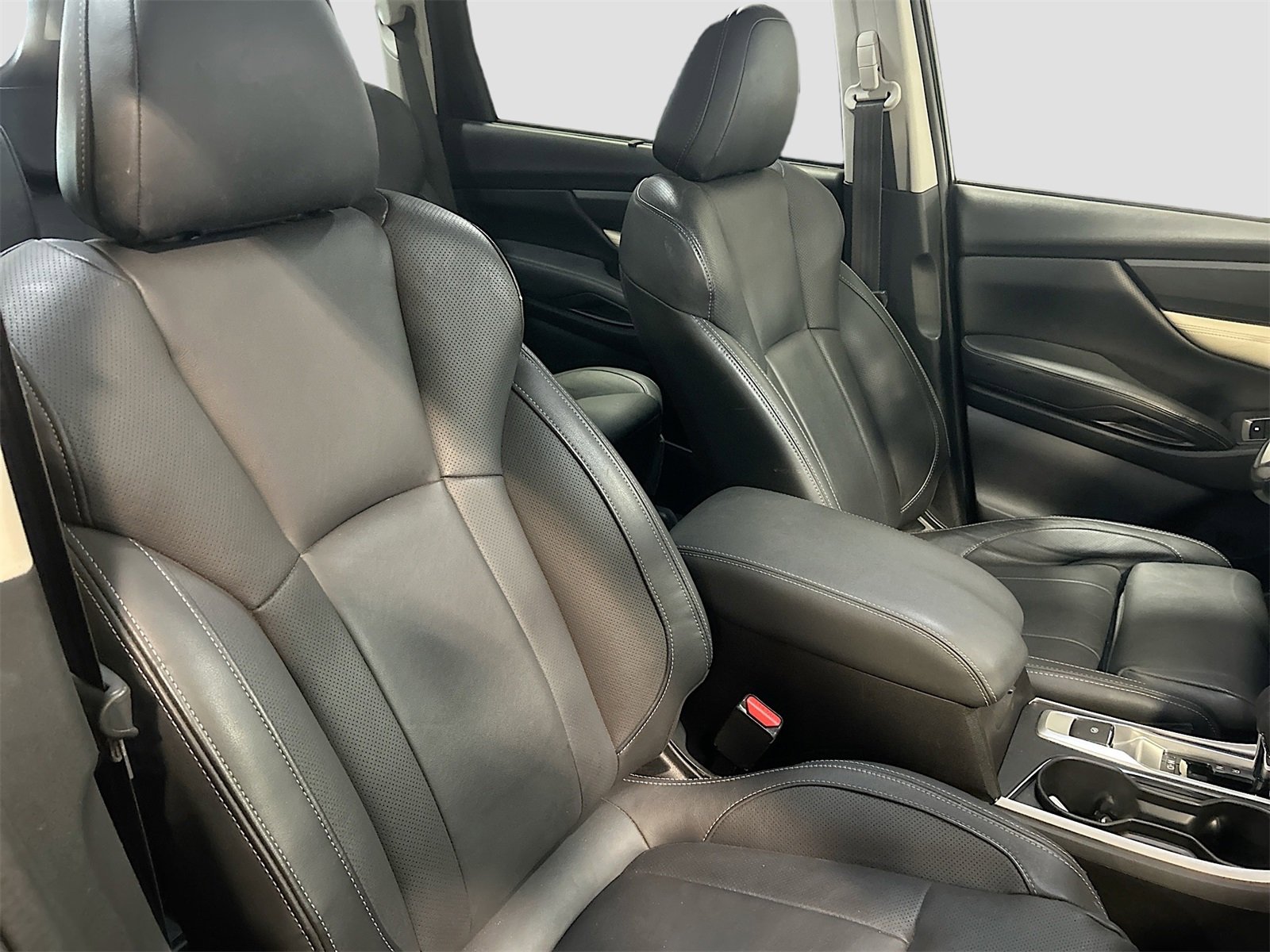 Used 2021 Subaru Ascent Limited w/ Technology Package image 31