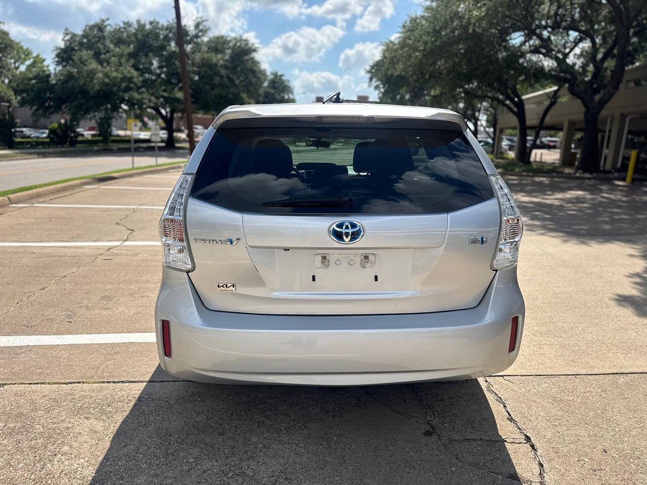 Used 2013 Toyota Prius V Two FWD image 7