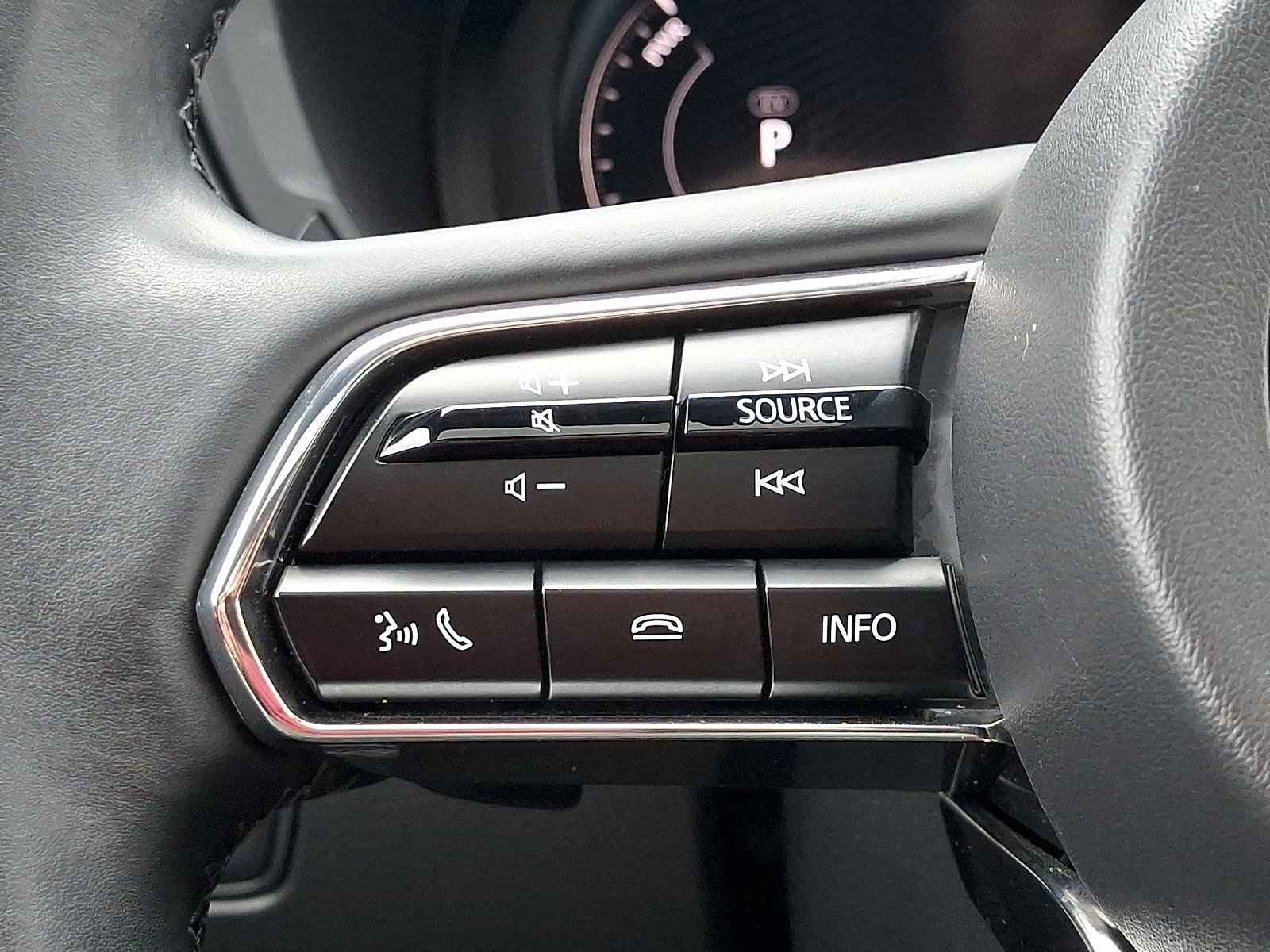 Certified 2024 MAZDA CX-90 Plug-In Hybrid w/ Premium Plus AWD/4WD image 24