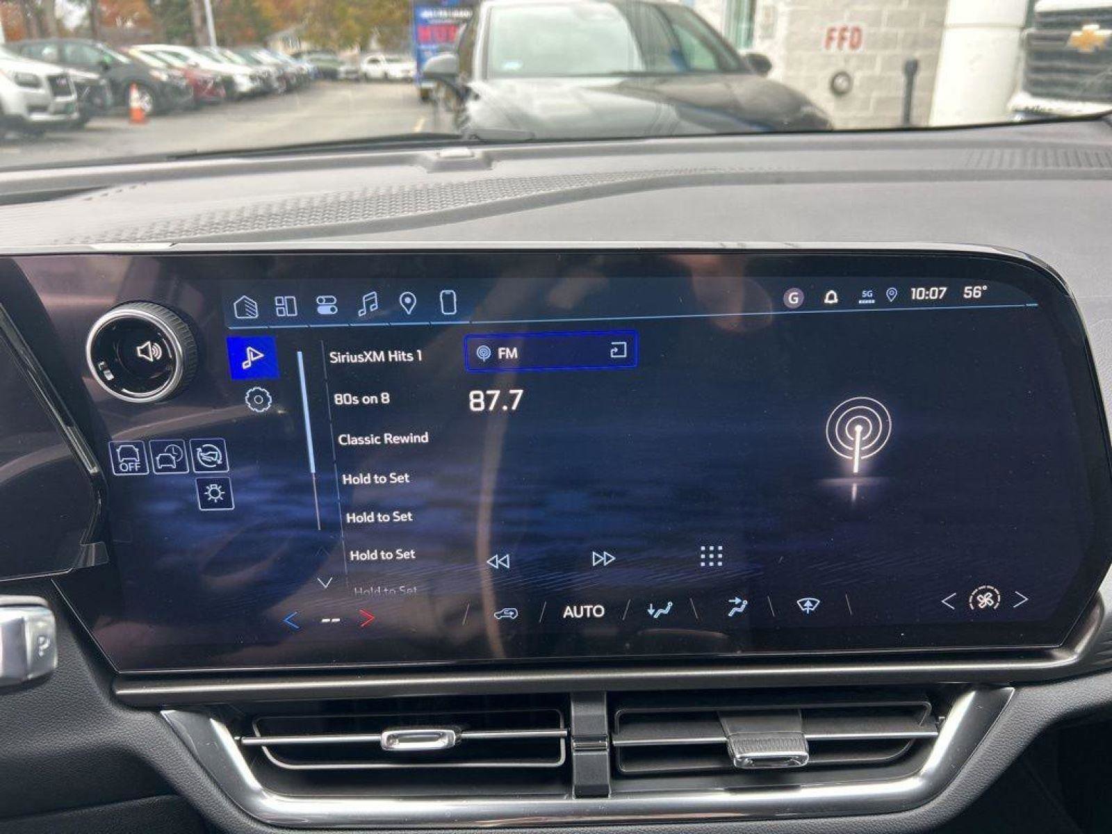 New 2026 Chevrolet Equinox EV LT FWD image 16