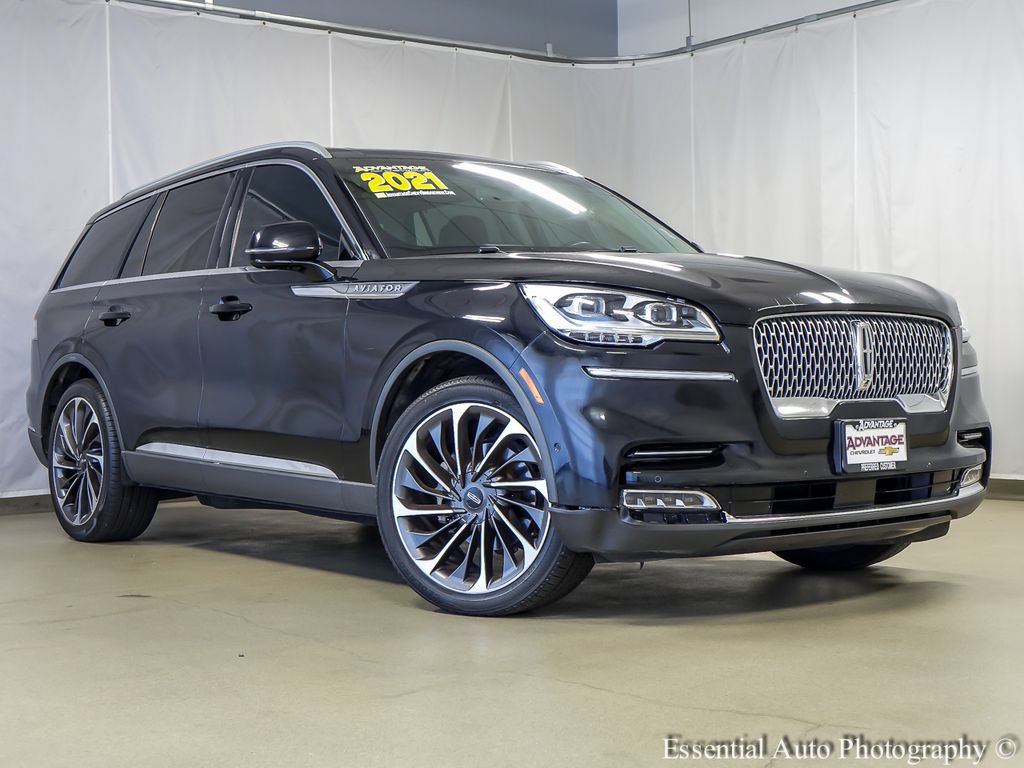 Used 2021 Lincoln Aviator Reserve w/ Equipment Group 202A AWD/4WD video 2
