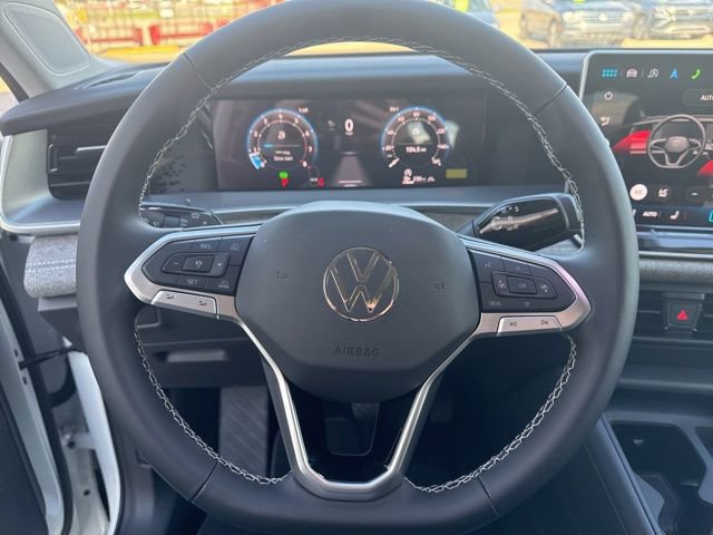 New 2025 Volkswagen Tiguan S image 9