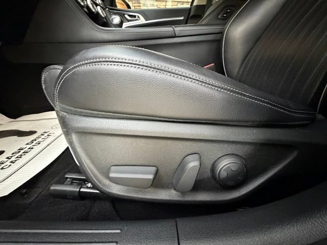 Used 2022 Genesis G70 3.3T AWD/4WD image 29
