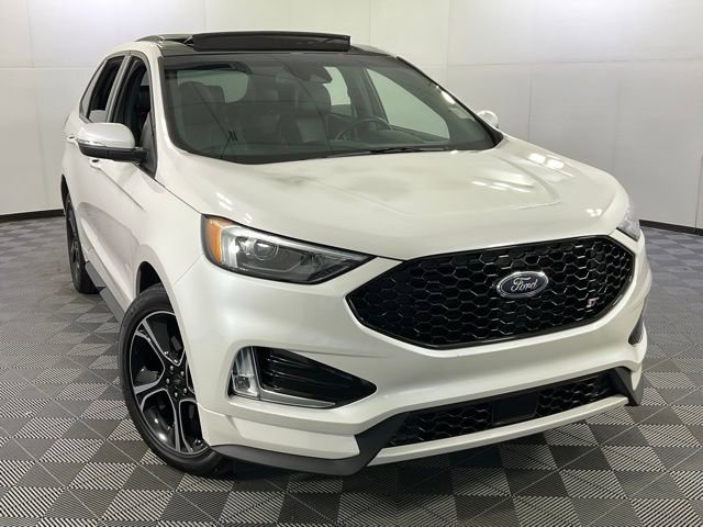 Used 2019 Ford Edge ST w/ Cold Weather Package AWD/4WD image 41