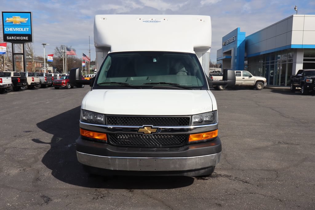 New 2026 Chevrolet Express 3500 w/ Power Convenience Package RWD image 20