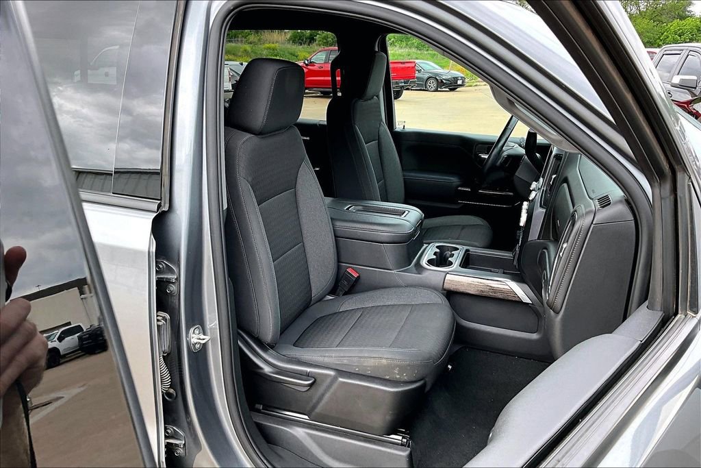 Used 2022 GMC Sierra 1500 Elevation w/ Preferred Package image 10