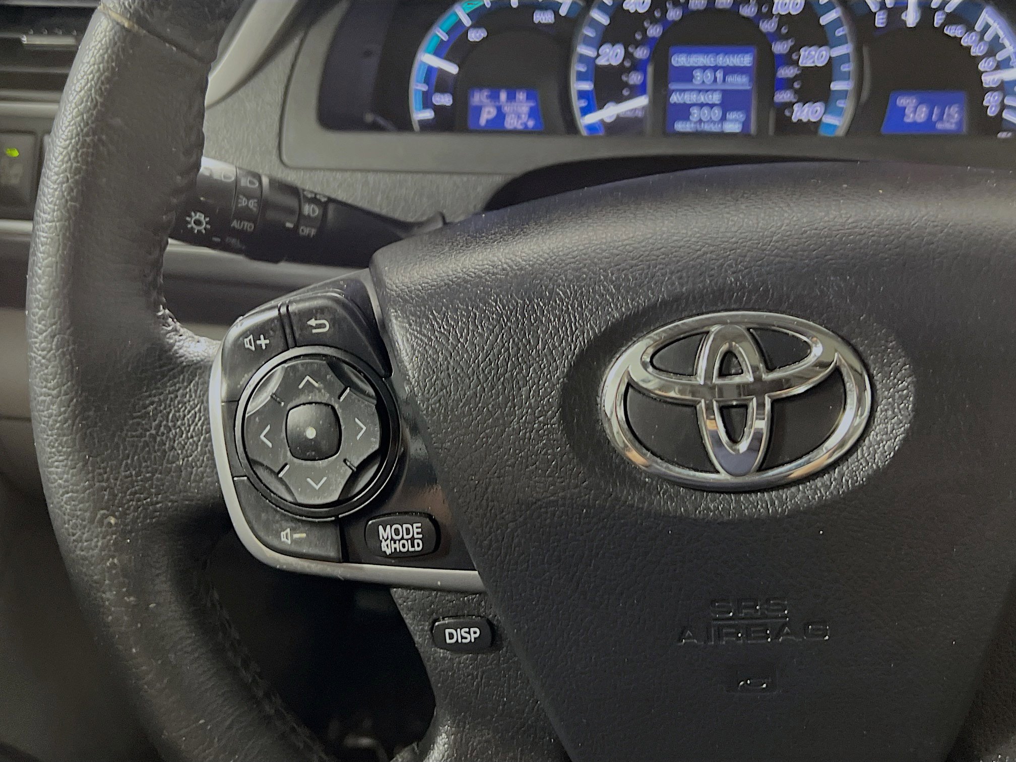 Used 2014 Toyota Camry XLE w/ Leather Package FWD image 19