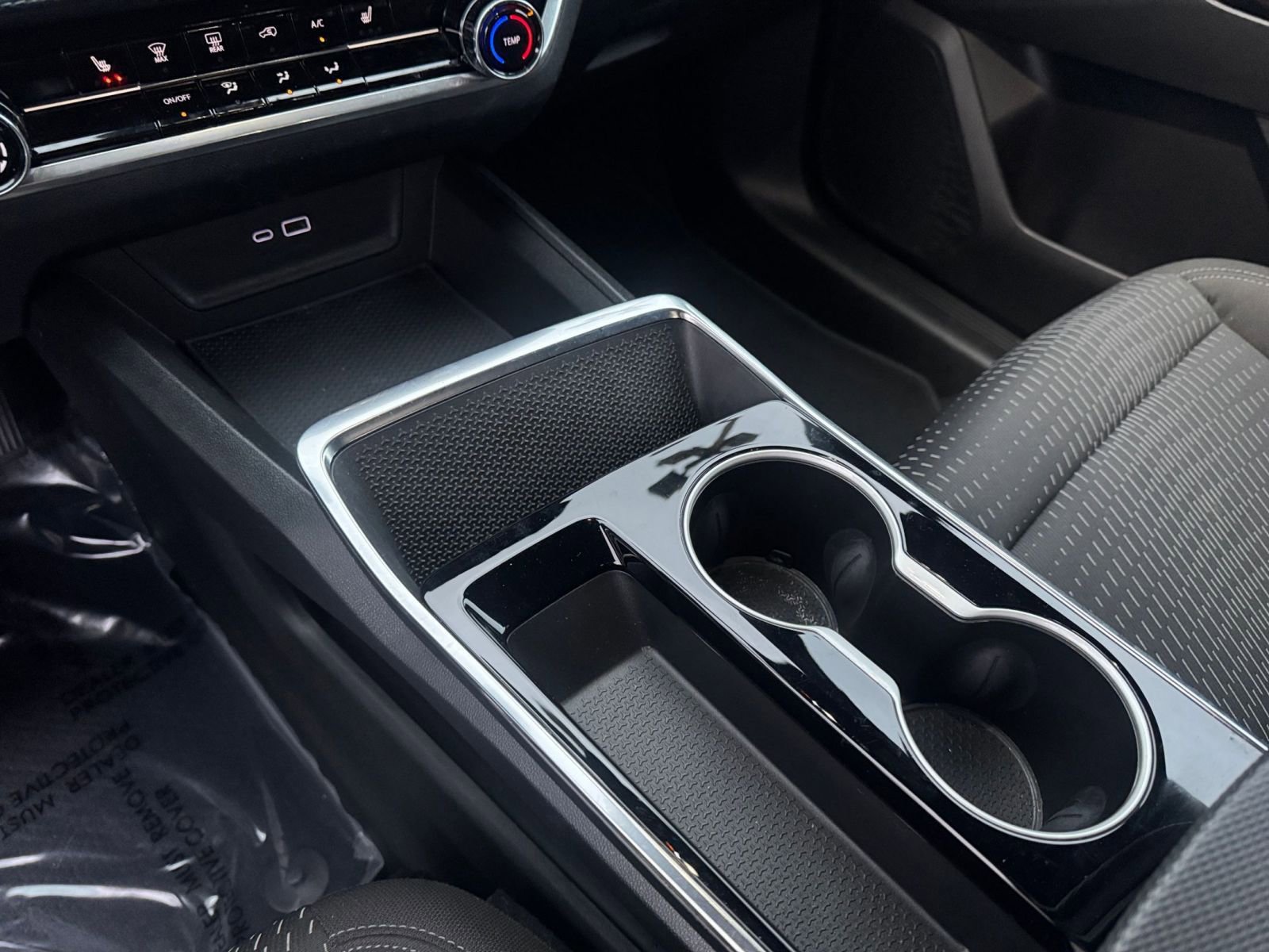 Used 2025 Chevrolet Equinox LT image 35