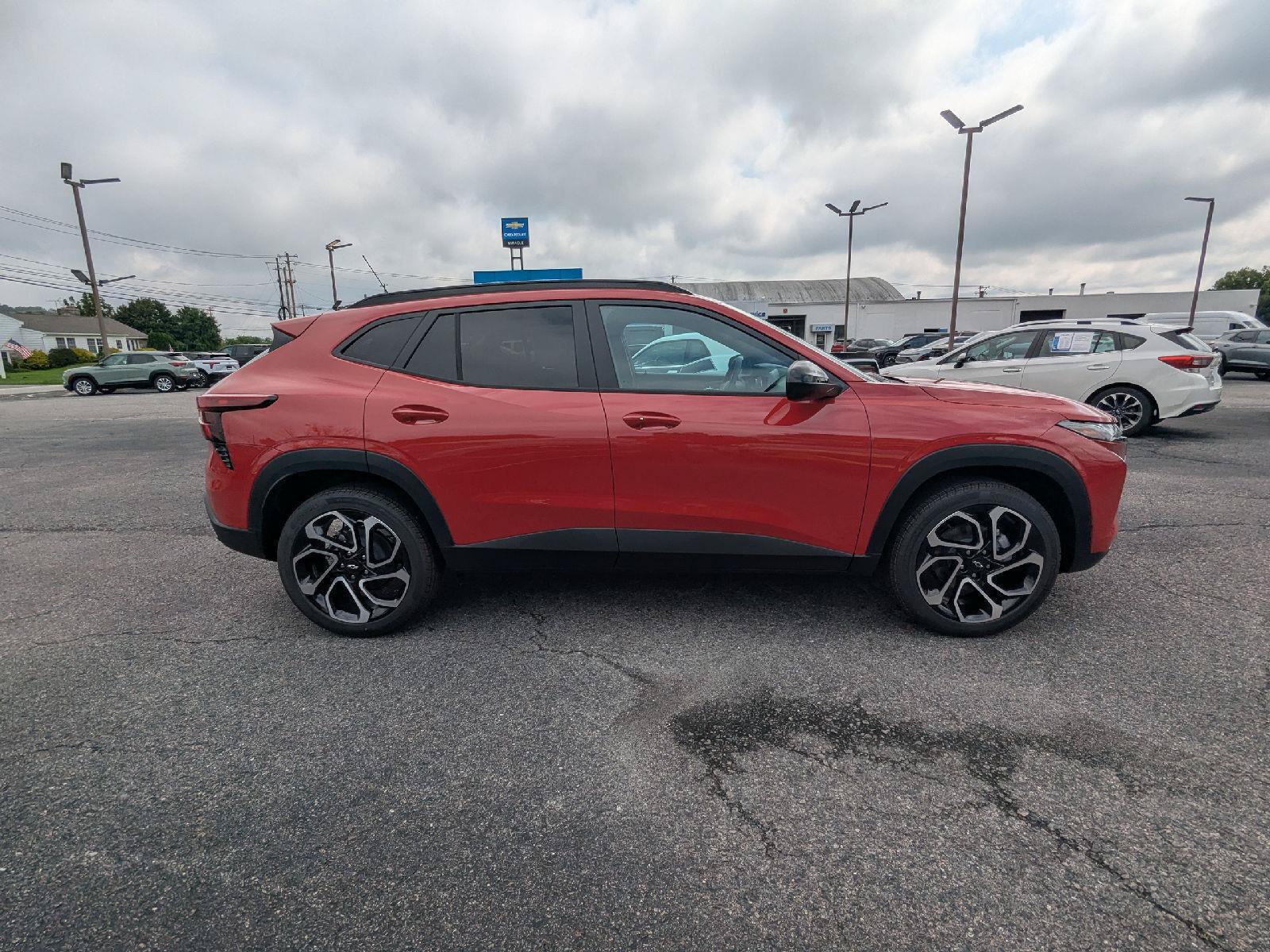 New 2026 Chevrolet Trax RS w/ Driver Confidence Package FWD image 32