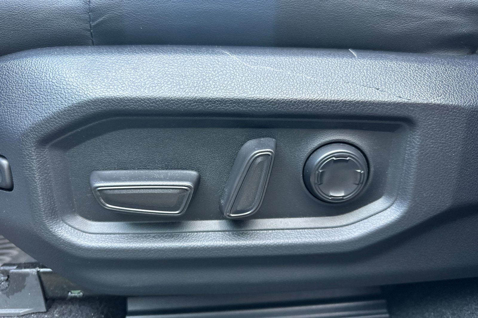 Used 2024 Toyota Sequoia Platinum image 13