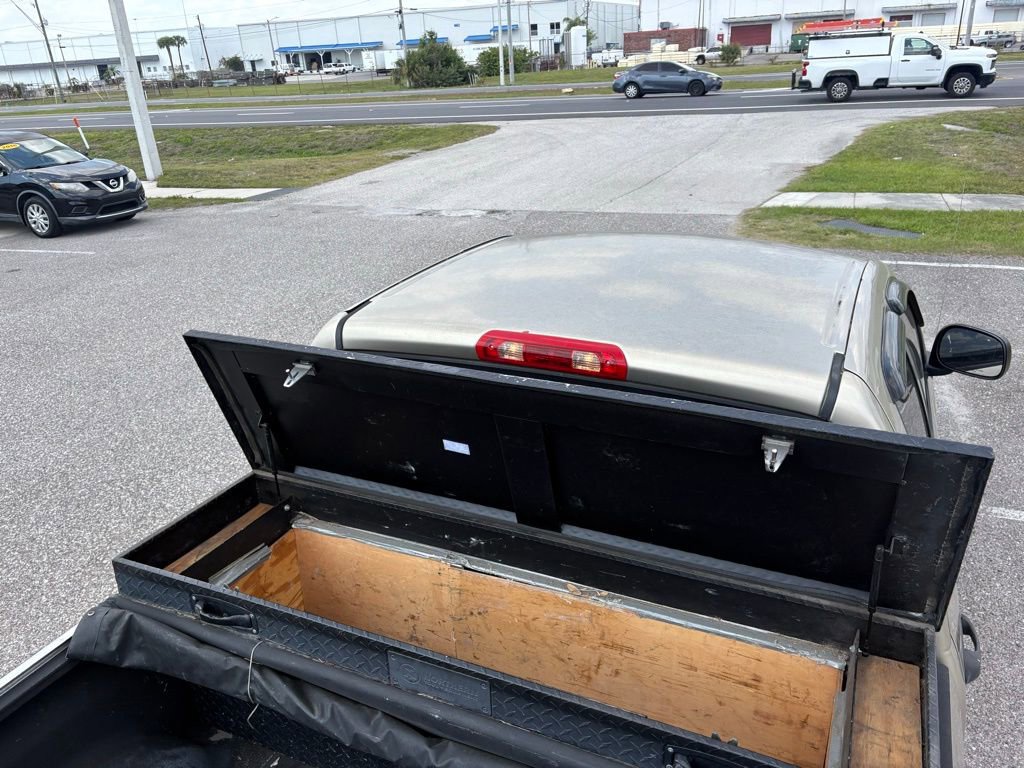 Used 2004 Dodge Ram 1500 Truck SLT image 18