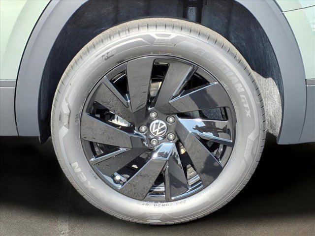 New 2026 Volkswagen Atlas SE image 11