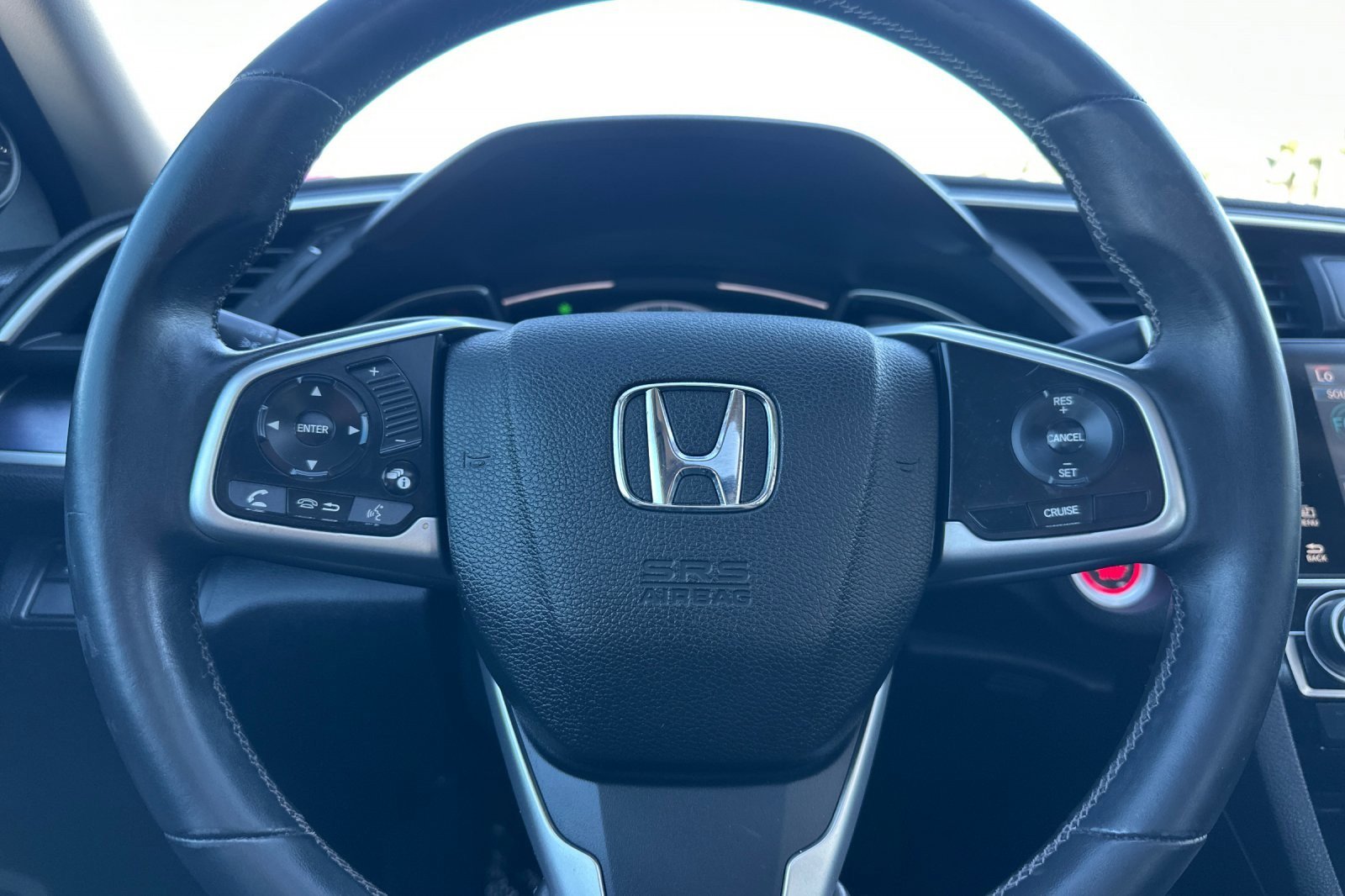 Used 2017 Honda Civic EX-L image 21
