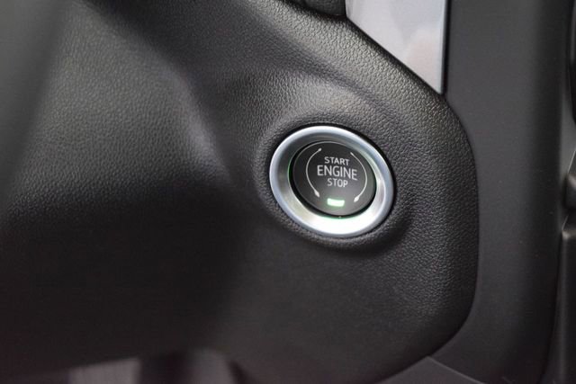 Used 2021 Chevrolet Silverado 1500 LT AWD/4WD image 22