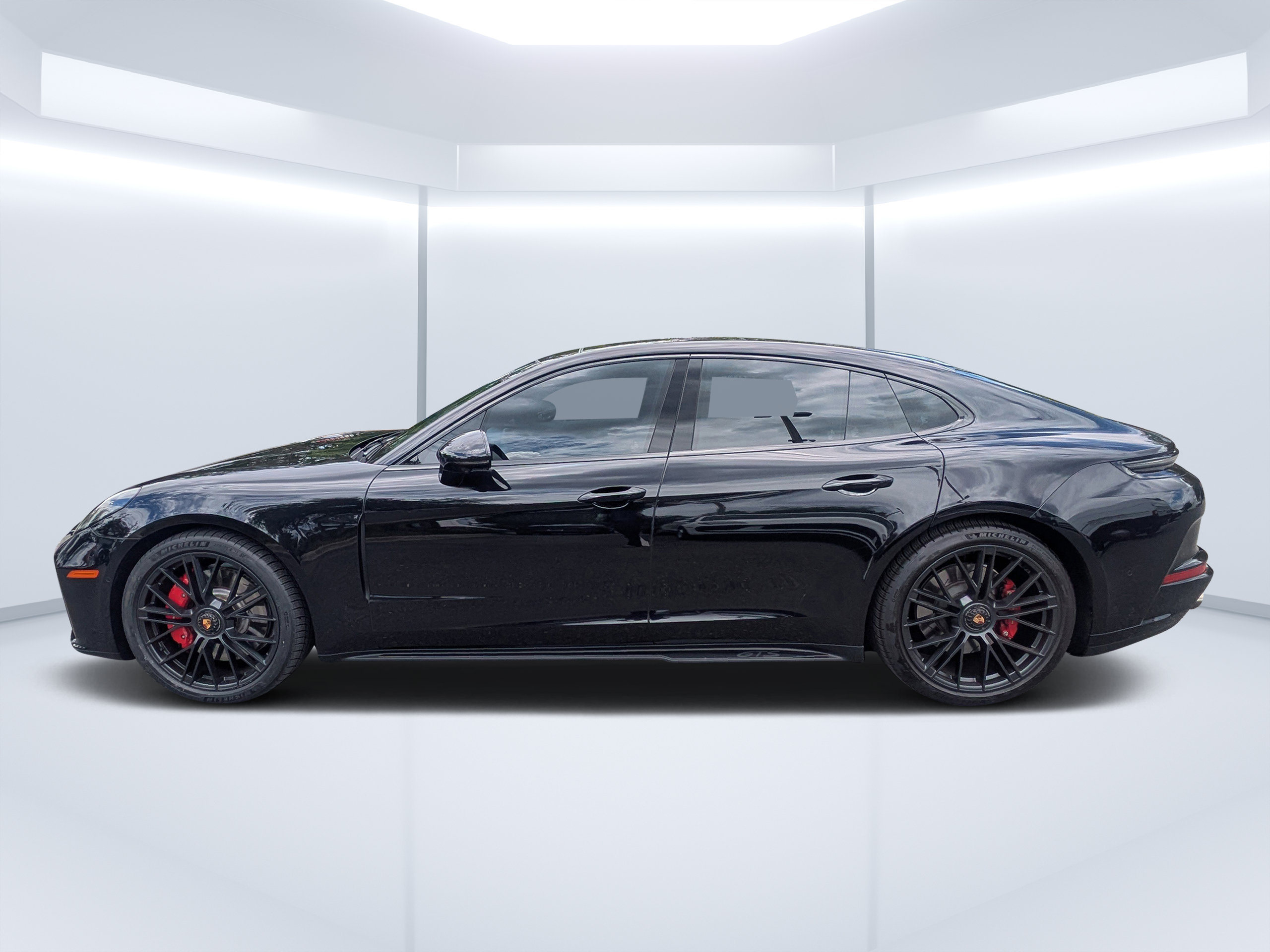 Used 2025 Porsche Panamera GTS AWD/4WD image 6
