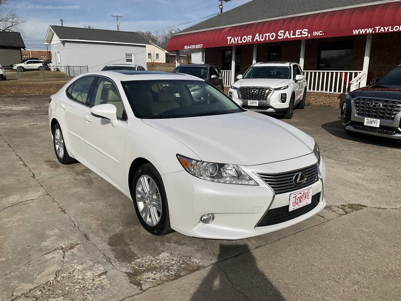 Used 2015 Lexus ES 350 image 1