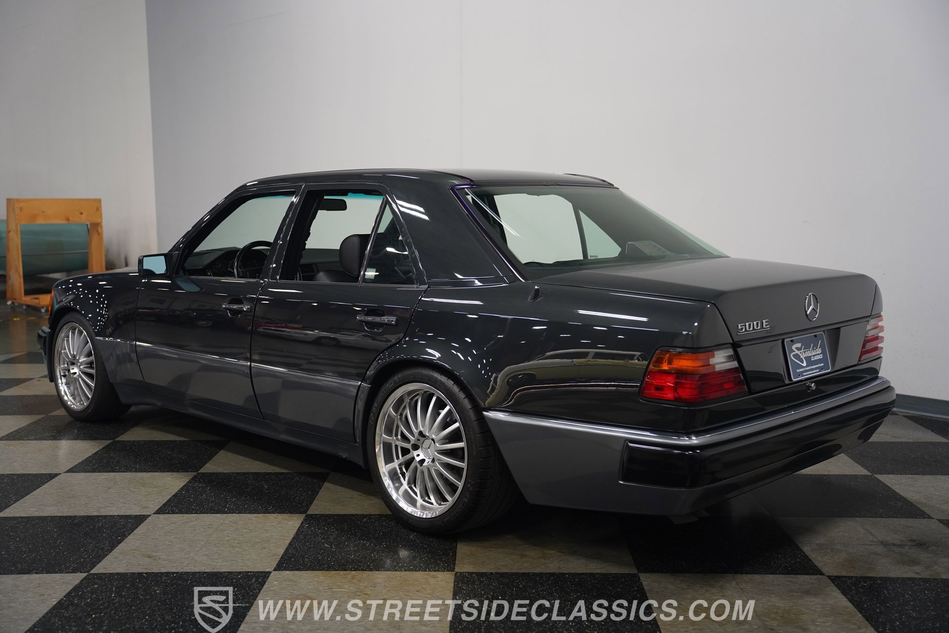 Used 1993 Mercedes-Benz 500 E image 11