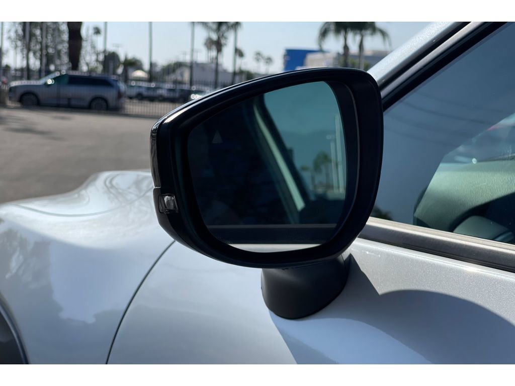 Certified 2025 MAZDA CX-50 AWD 2.5 Turbo w/ Accent Package image 9