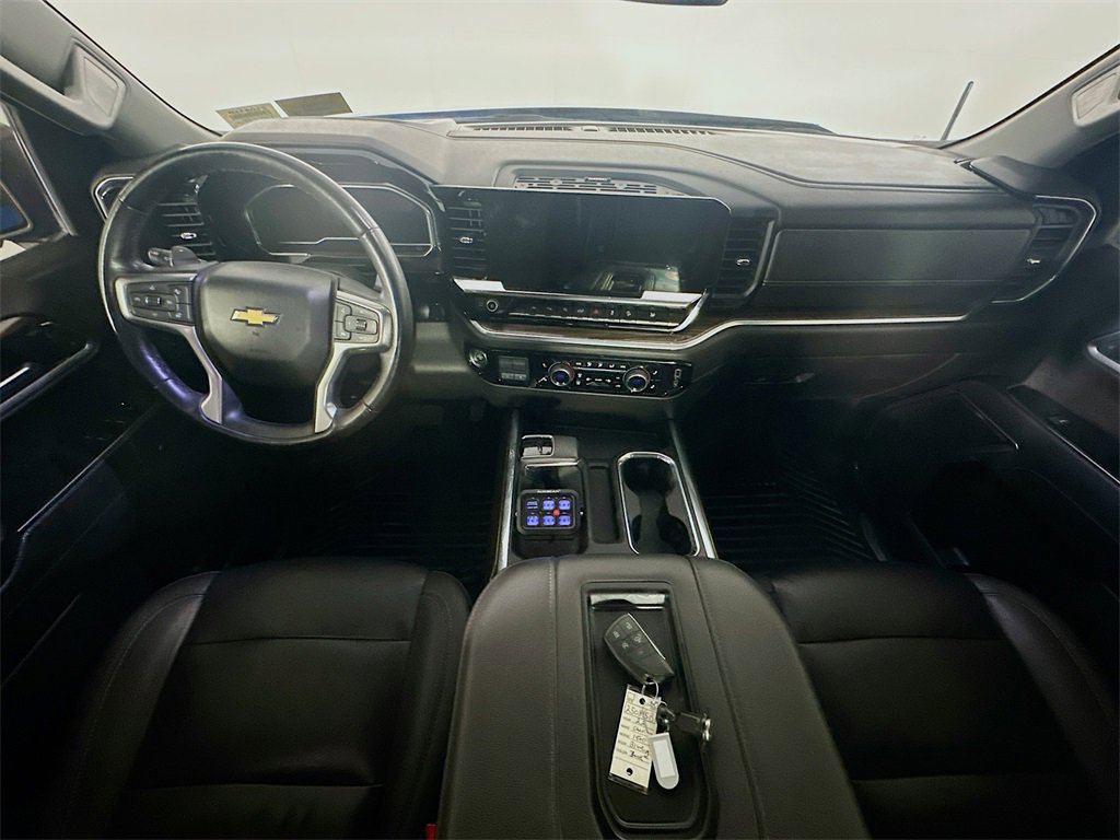 Used 2022 Chevrolet Silverado 1500 LT w/ Z71 Off-Road Package image 10