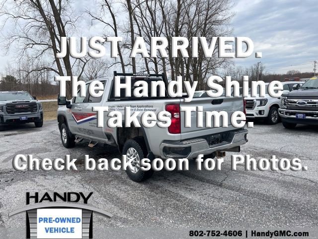Used 2021 Chevrolet Silverado 2500 LT w/ Convenience Package image 4