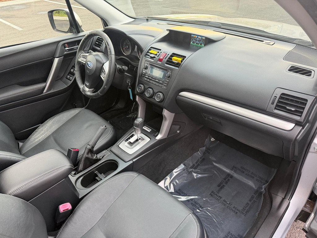 Used 2015 Subaru Forester 2.5i Limited AWD/4WD image 10