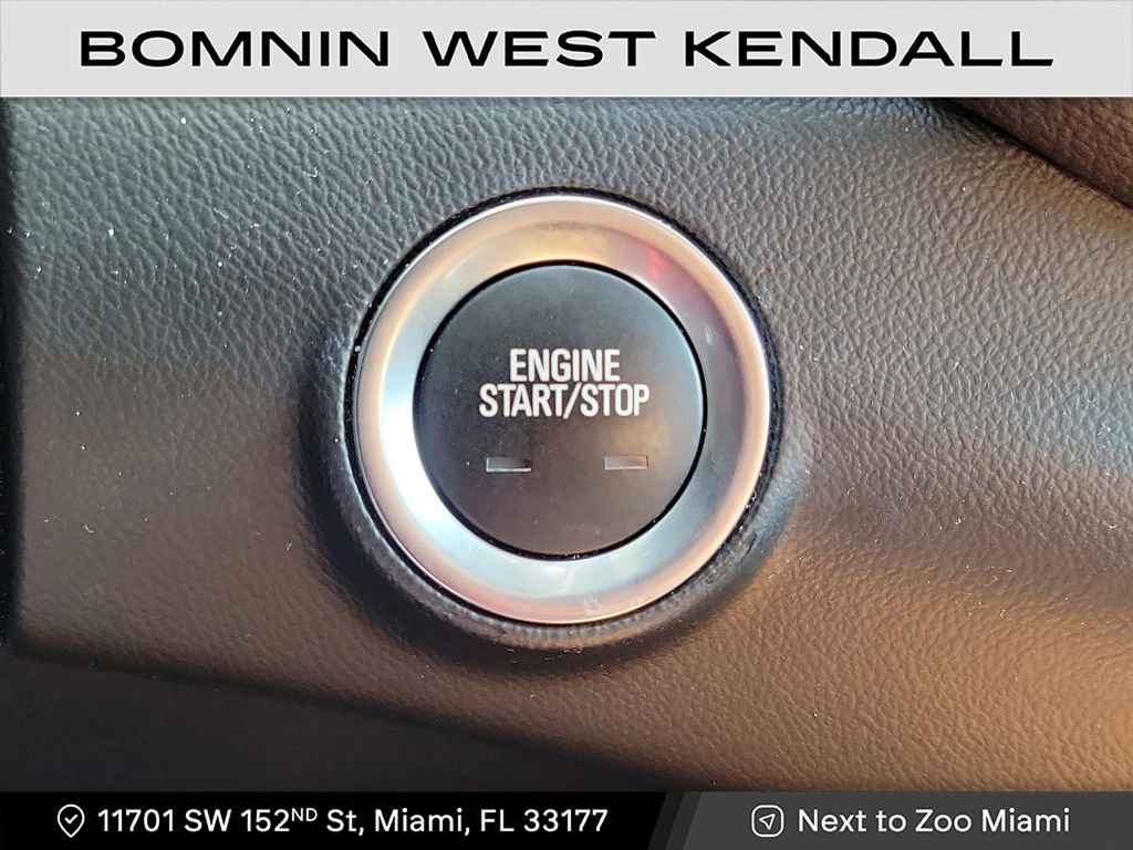 Used 2022 GMC Terrain SLE image 16