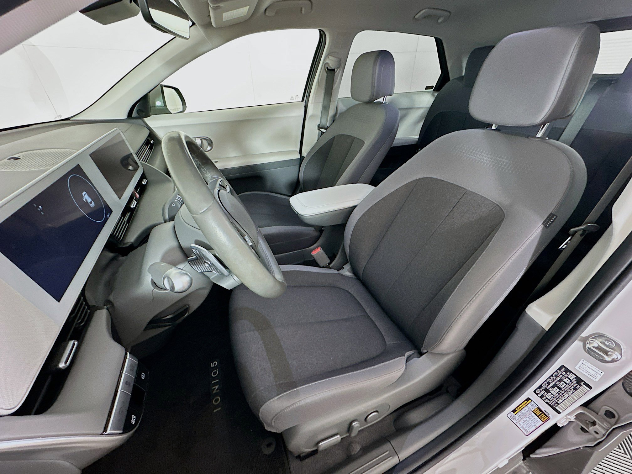 Used 2024 Hyundai Ioniq 5 SEL RWD image 13