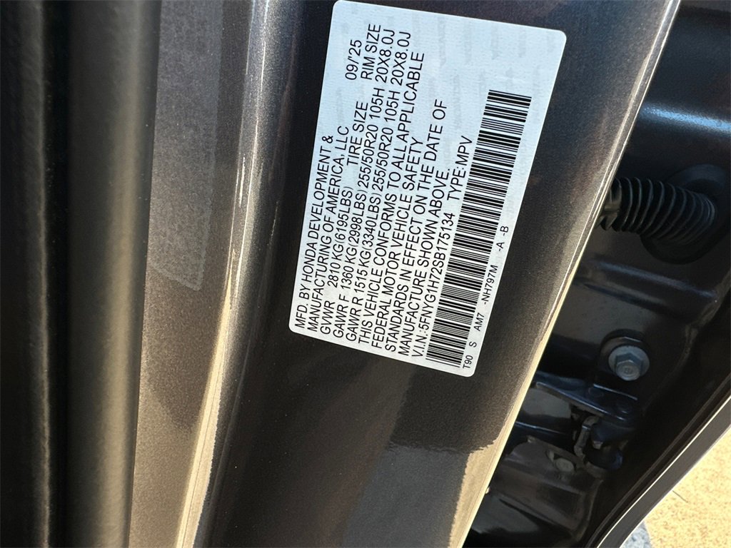 New 2025 Honda Pilot Touring image 37