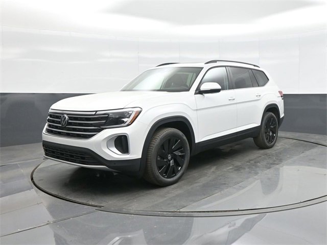 New 2026 Volkswagen Atlas SE image 3