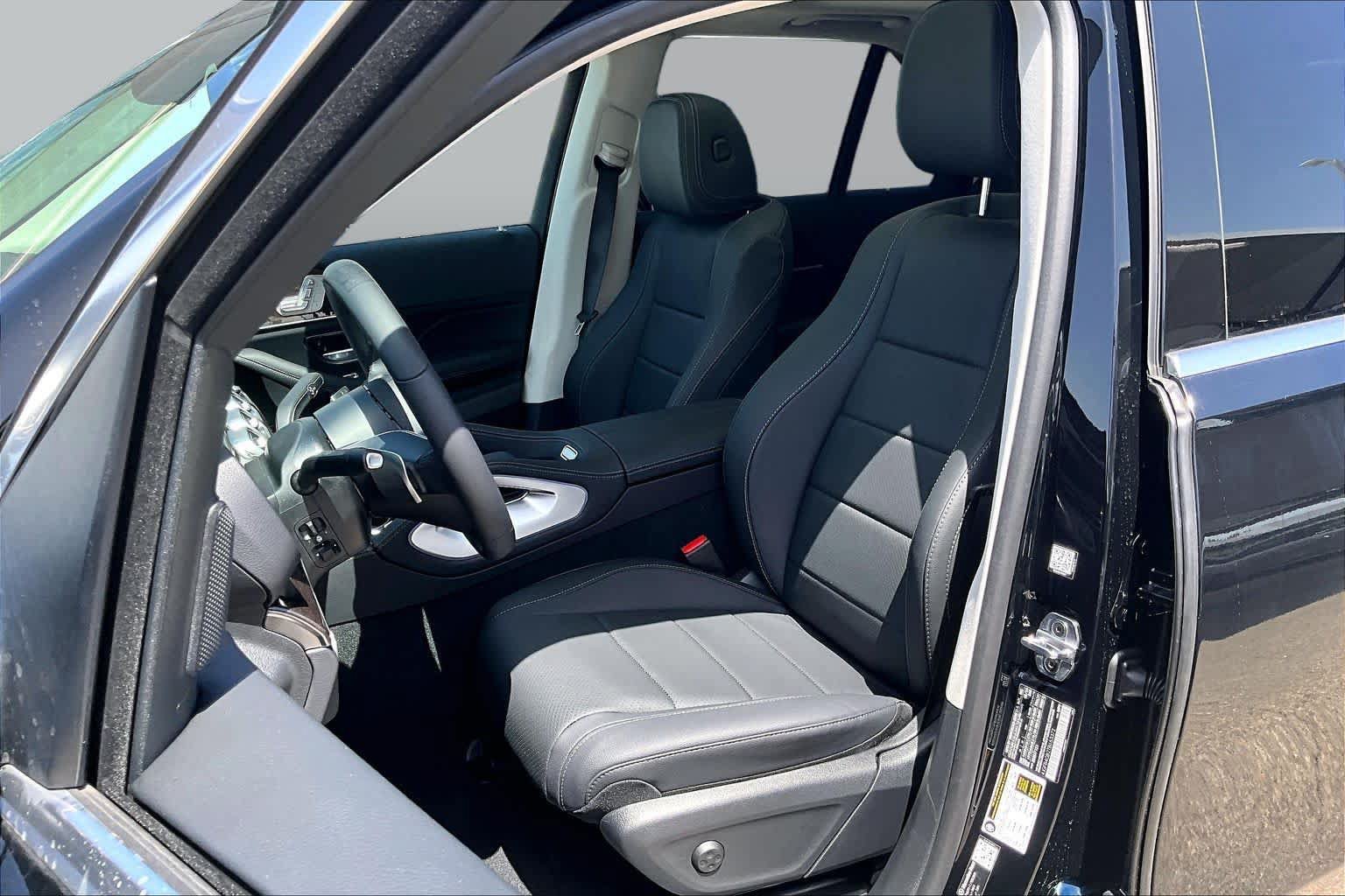 New 2026 Mercedes-Benz GLE 450e 4MATIC image 17