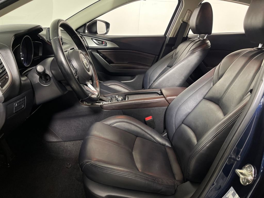 Used 2017 MAZDA MAZDA3 Touring image 12