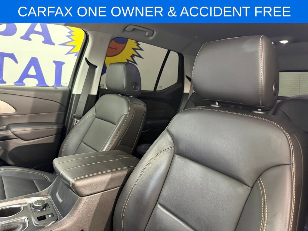 Used 2021 Chevrolet Traverse RS image 9