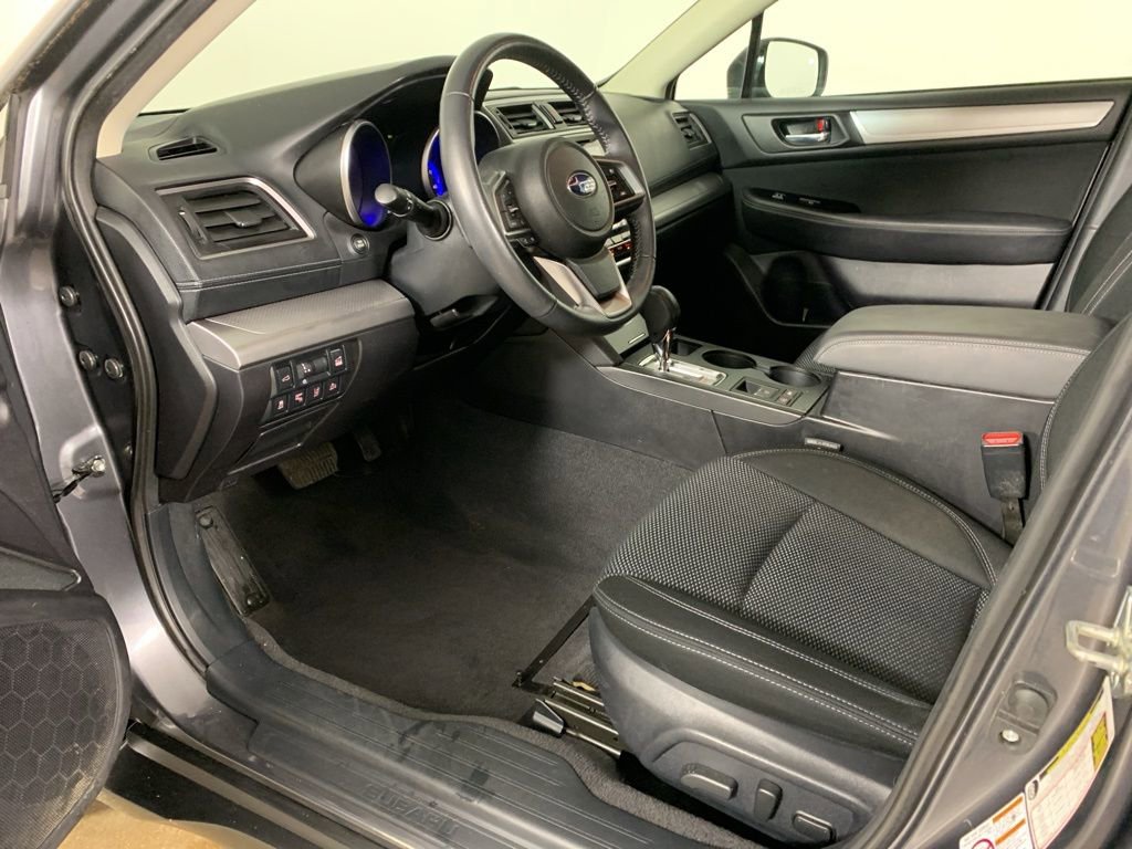 Used 2019 Subaru Outback 2.5i Premium image 30