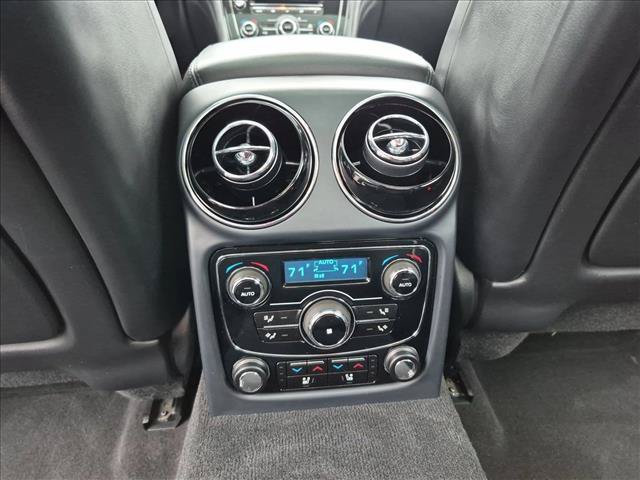 Used 2012 Jaguar XJ L RWD image 18