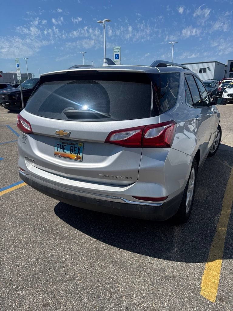 Used 2021 Chevrolet Equinox Premier AWD/4WD image 10