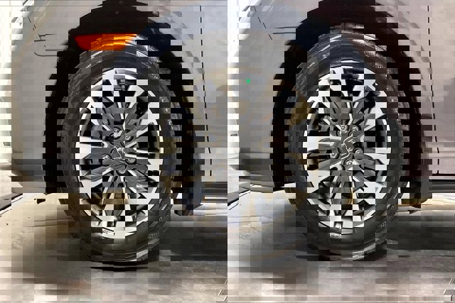 Used 2024 Honda Odyssey EX-L image 9