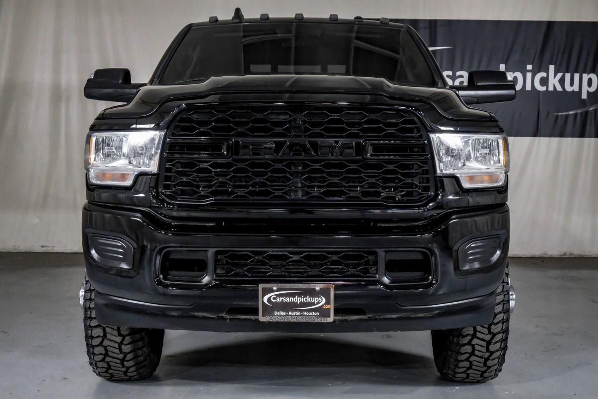 Used 2019 RAM 3500 Tradesman AWD/4WD image 3