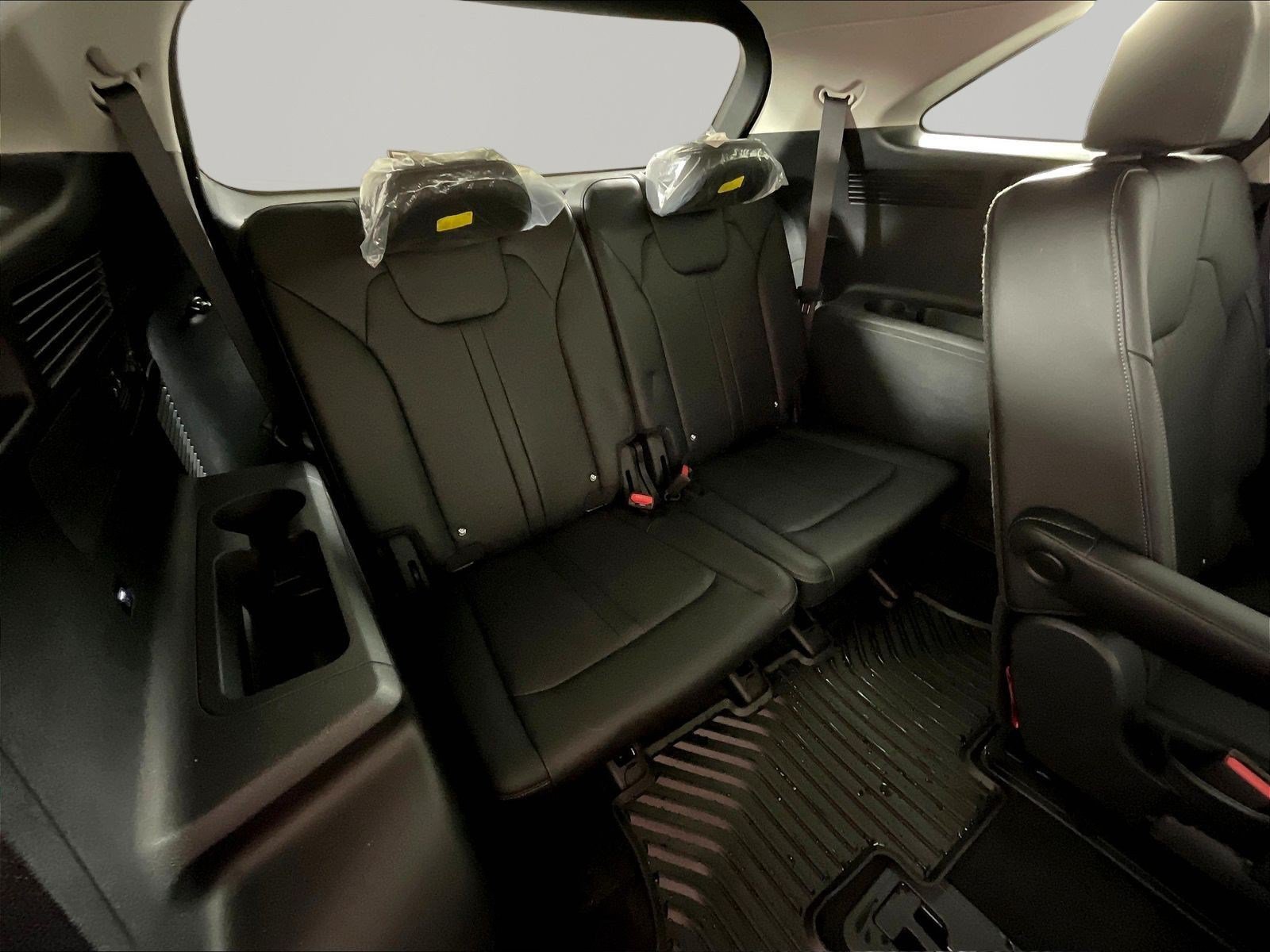 Certified 2025 Kia Sorento SX FWD image 26