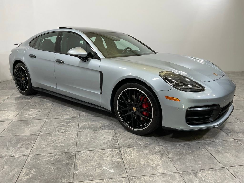 Used 2022 Porsche Panamera 4S w/ Premium Package image 9