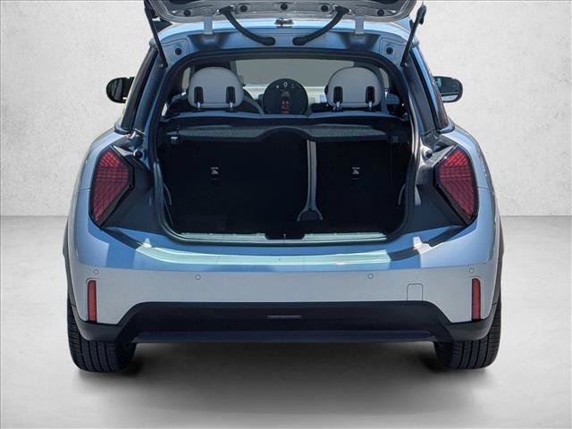 Used 2025 MINI Cooper 2-Door Hardtop FWD image 7
