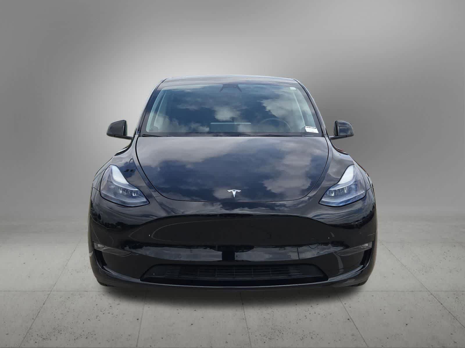 Used 2022 Tesla Model Y Performance AWD/4WD image 9